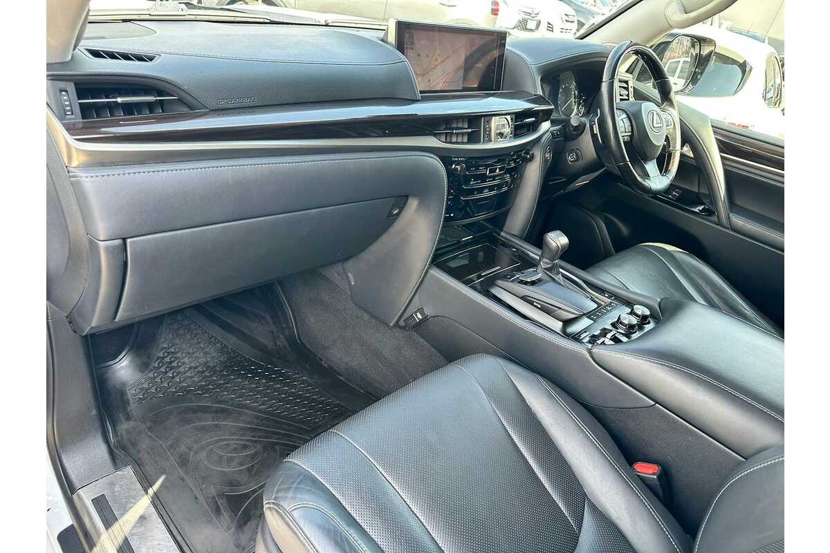 2018 Lexus LX LX450d VDJ201R
