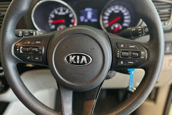 2019 Kia Carnival S YP