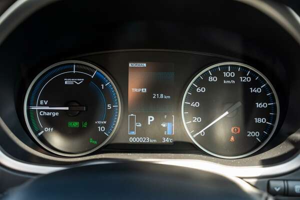 2023 Mitsubishi Eclipse Cross PHEV Exceed YB
