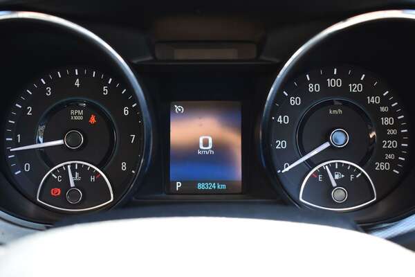 2015 Holden Calais  VF