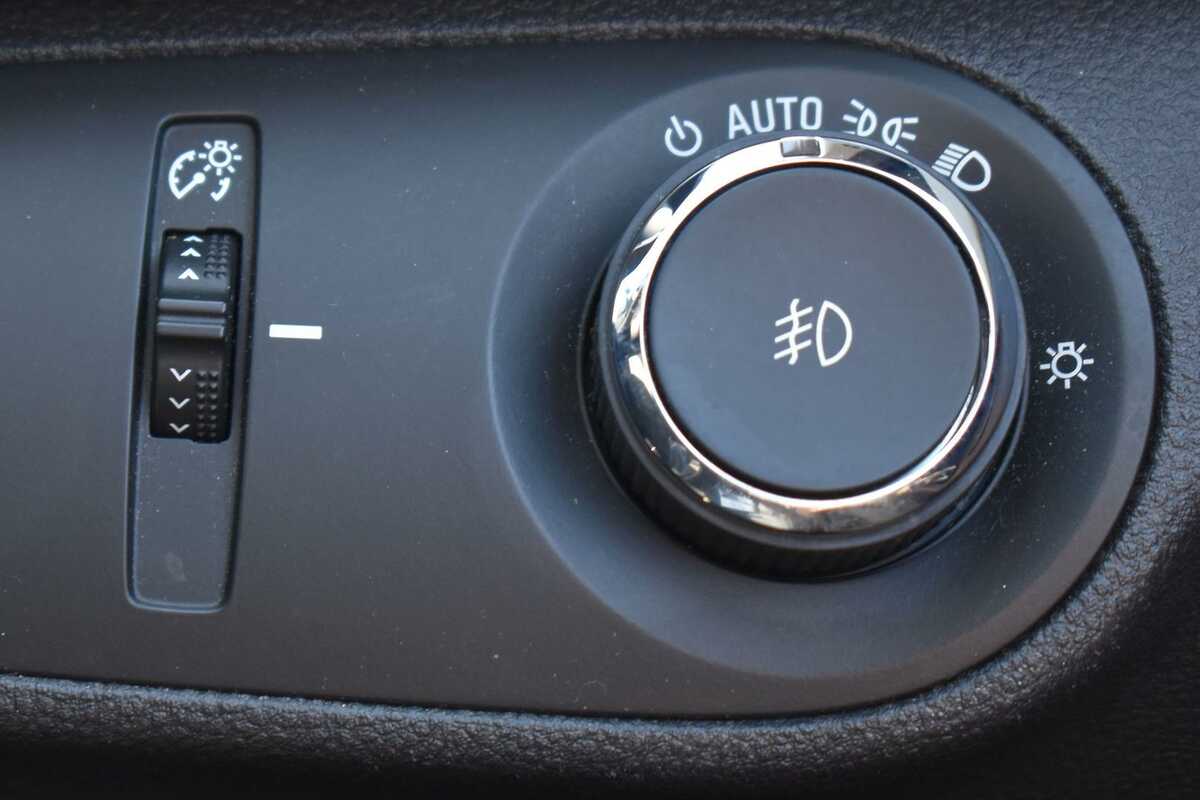 2015 Holden Calais  VF