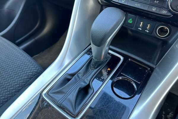 2021 Mitsubishi Eclipse Cross ES YB