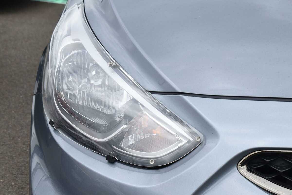 2019 Hyundai Accent Sport RB6