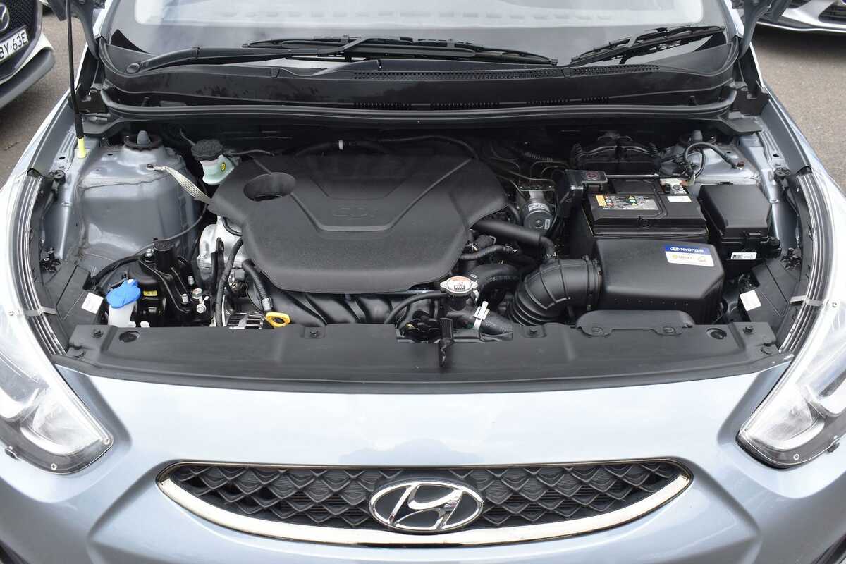 2019 Hyundai Accent Sport RB6