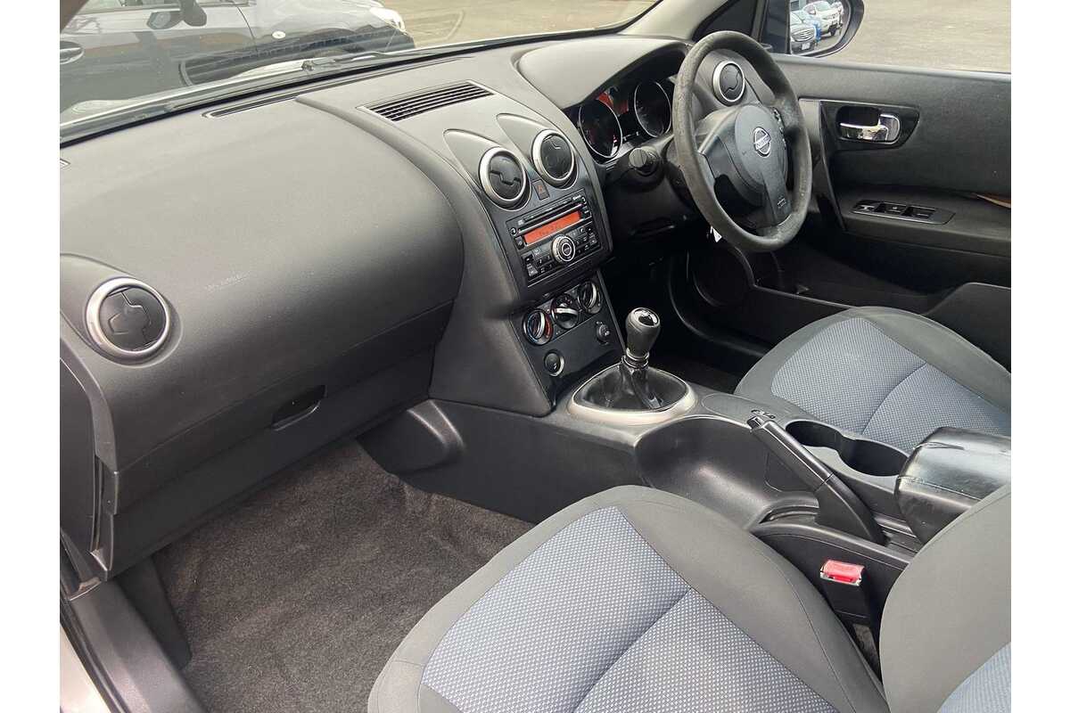 2009 Nissan Dualis ST J10