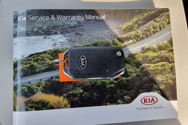 2021 Kia Carnival Si KA4