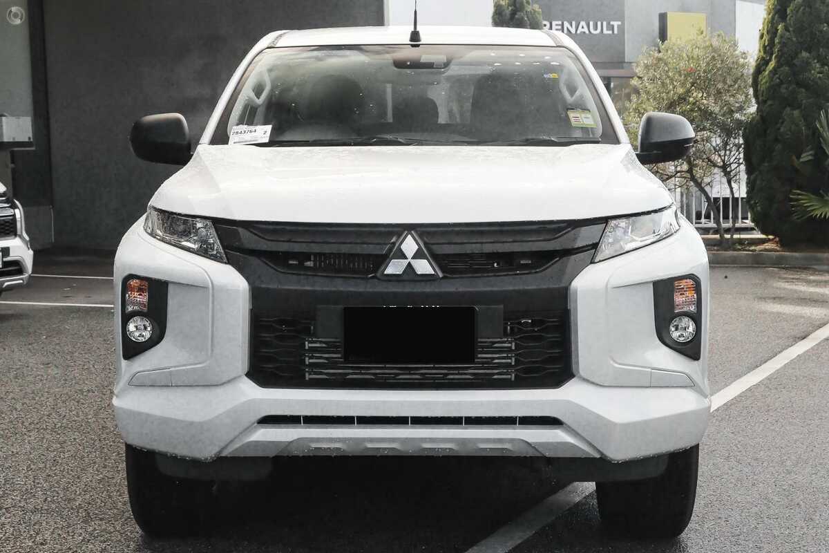 2023 Mitsubishi Triton GLX-R MR