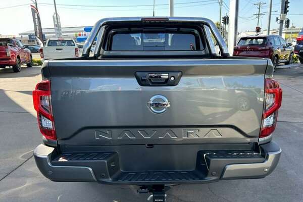 2023 Nissan Navara ST-X D23