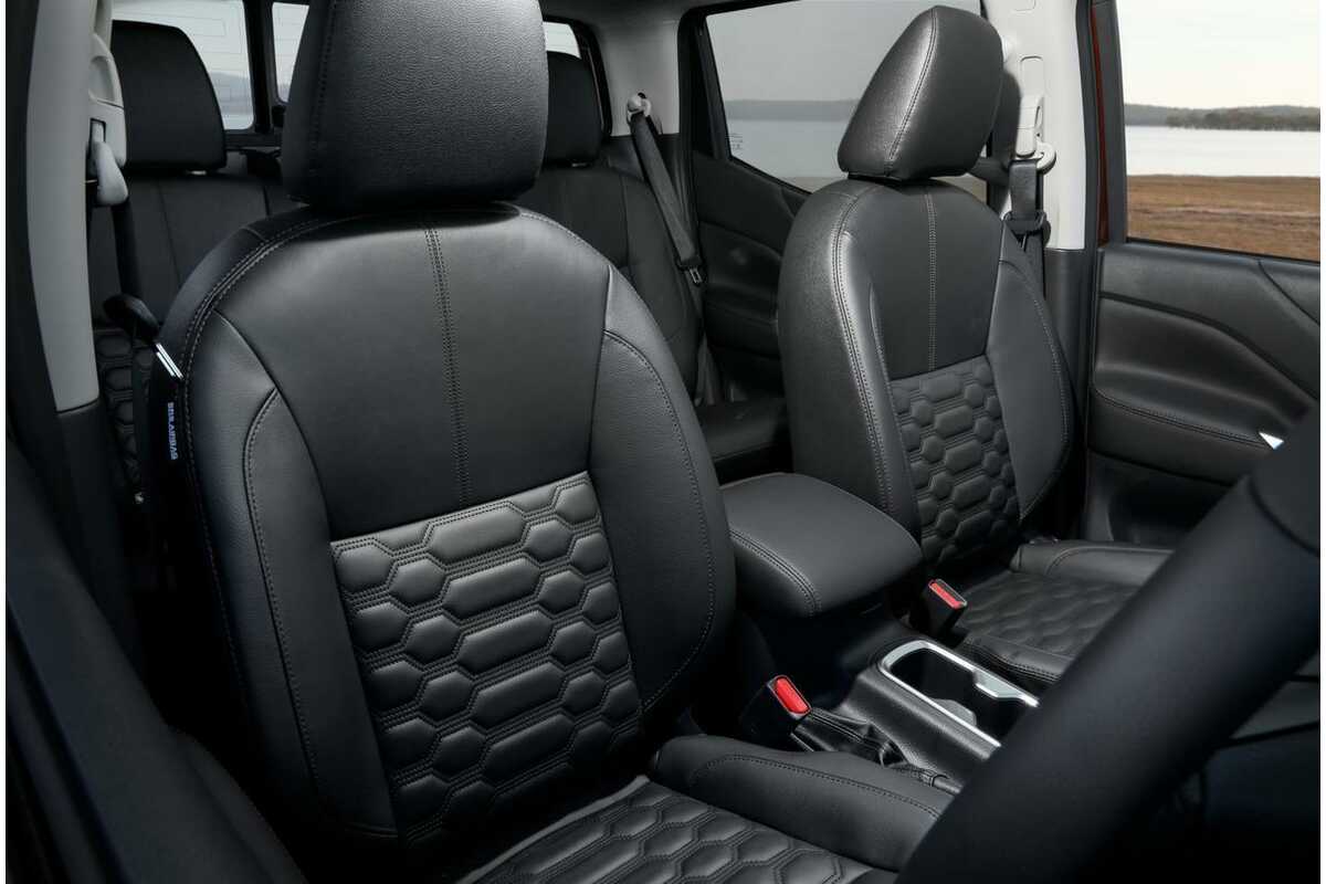 2023 Nissan Navara ST-X D23