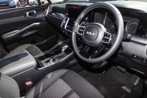 2022 Kia Sorento Sport MQ4