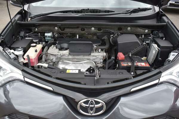 2017 Toyota RAV4 GX ASA44R