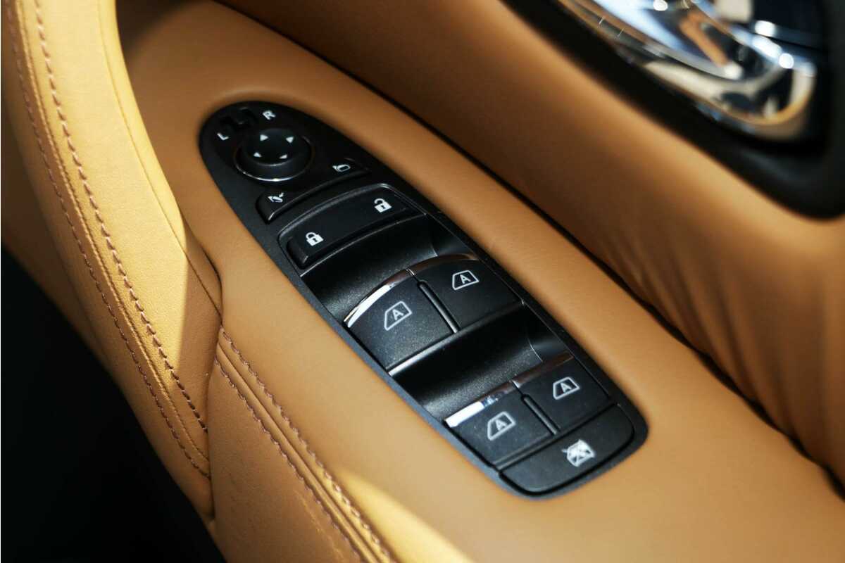 2023 Nissan Patrol Ti-L Y62