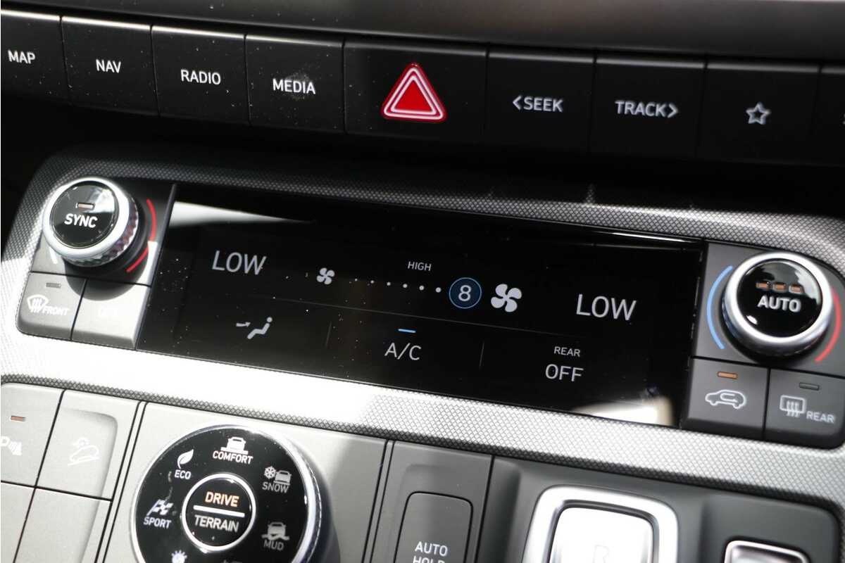 2023 Hyundai Palisade Calligraphy Black Ink LX2.V4