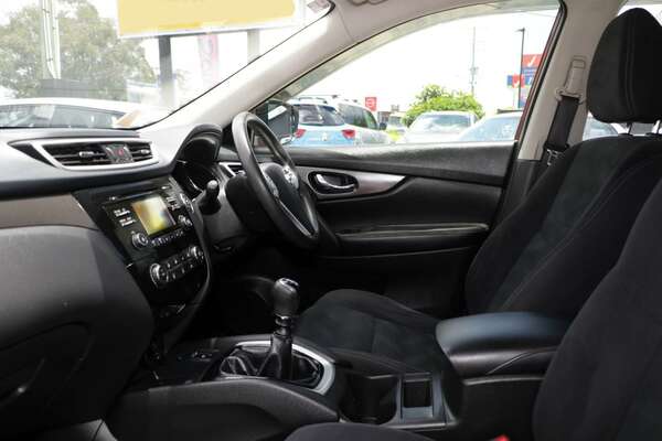 2014 Nissan X-TRAIL ST T32