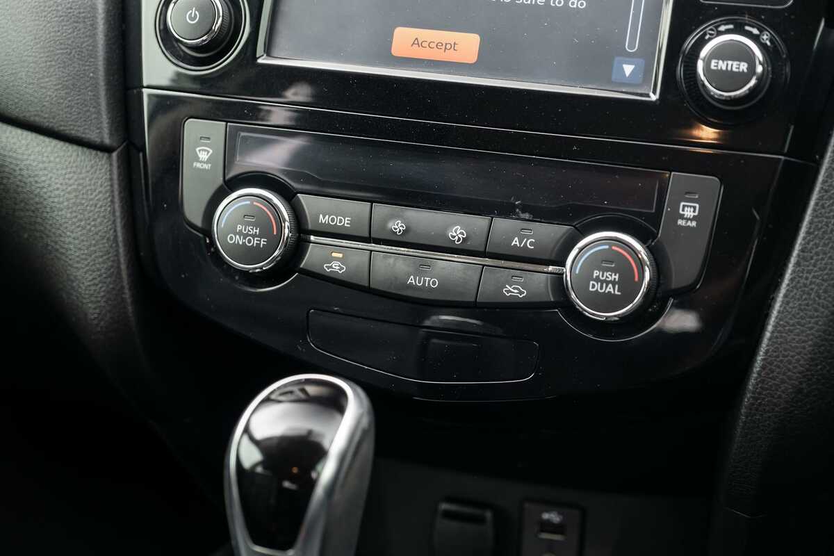 2018 Nissan X-TRAIL ST-L T32 Series II