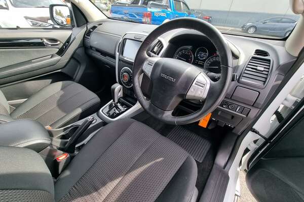 2020 Isuzu MU-X LS-U