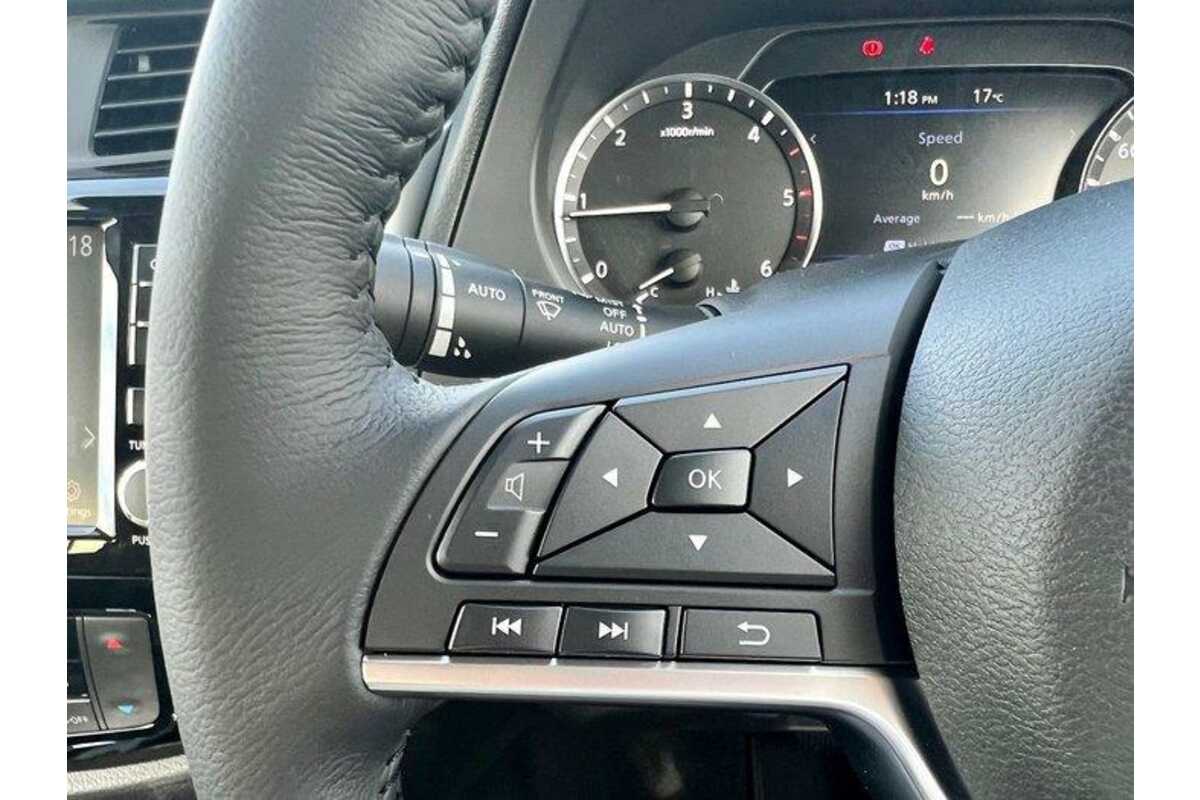 2023 Nissan Navara ST-X D23