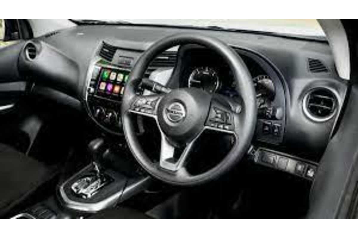 2023 Nissan Navara ST-X D23