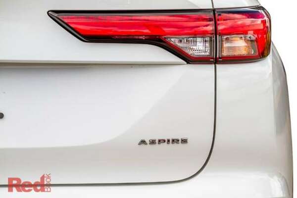 2023 Mitsubishi Outlander Aspire ZM