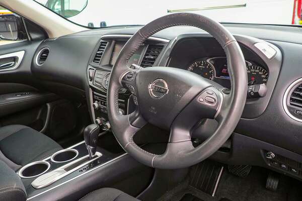 2017 Nissan Pathfinder ST R52 Series II
