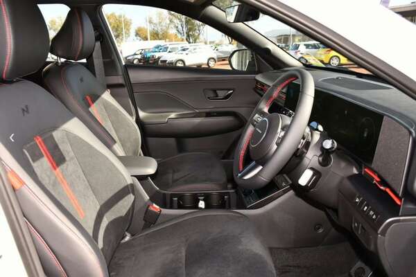 2023 Hyundai Kona Premium N Line SX2.V1