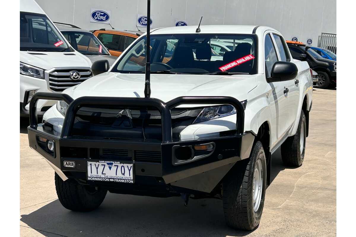 2021 Mitsubishi Triton GLX MR 4X4