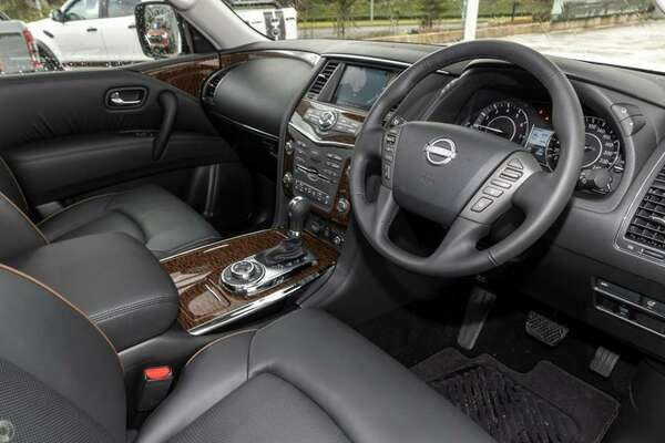 2023 Nissan Patrol Ti-L Y62