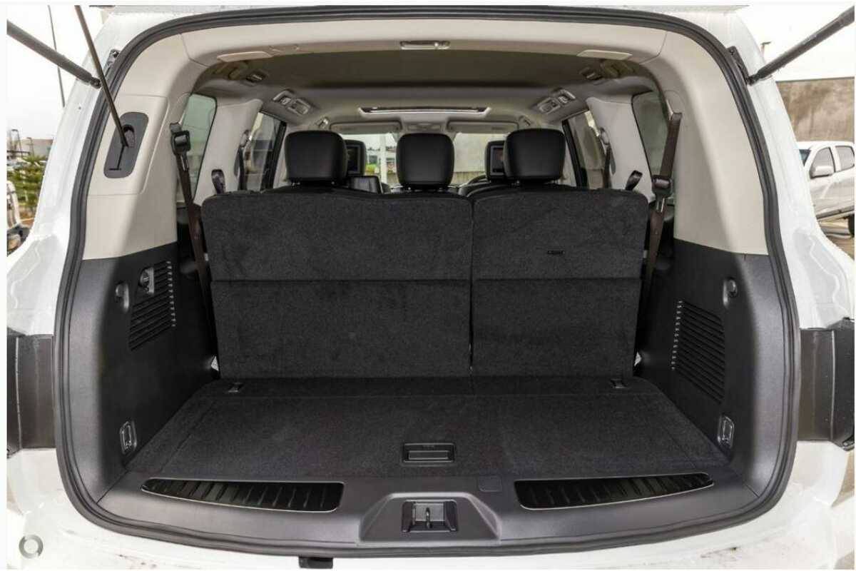 2023 Nissan Patrol Ti-L Y62