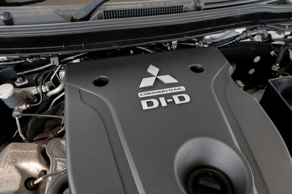 2015 Mitsubishi Triton GLX MQ
