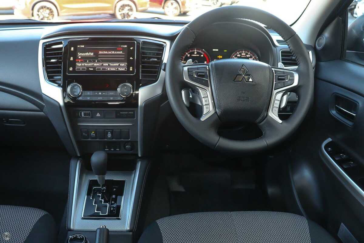 2023 Mitsubishi Triton GLS MR