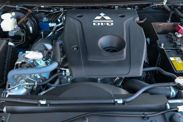2023 Mitsubishi Triton GLS MR