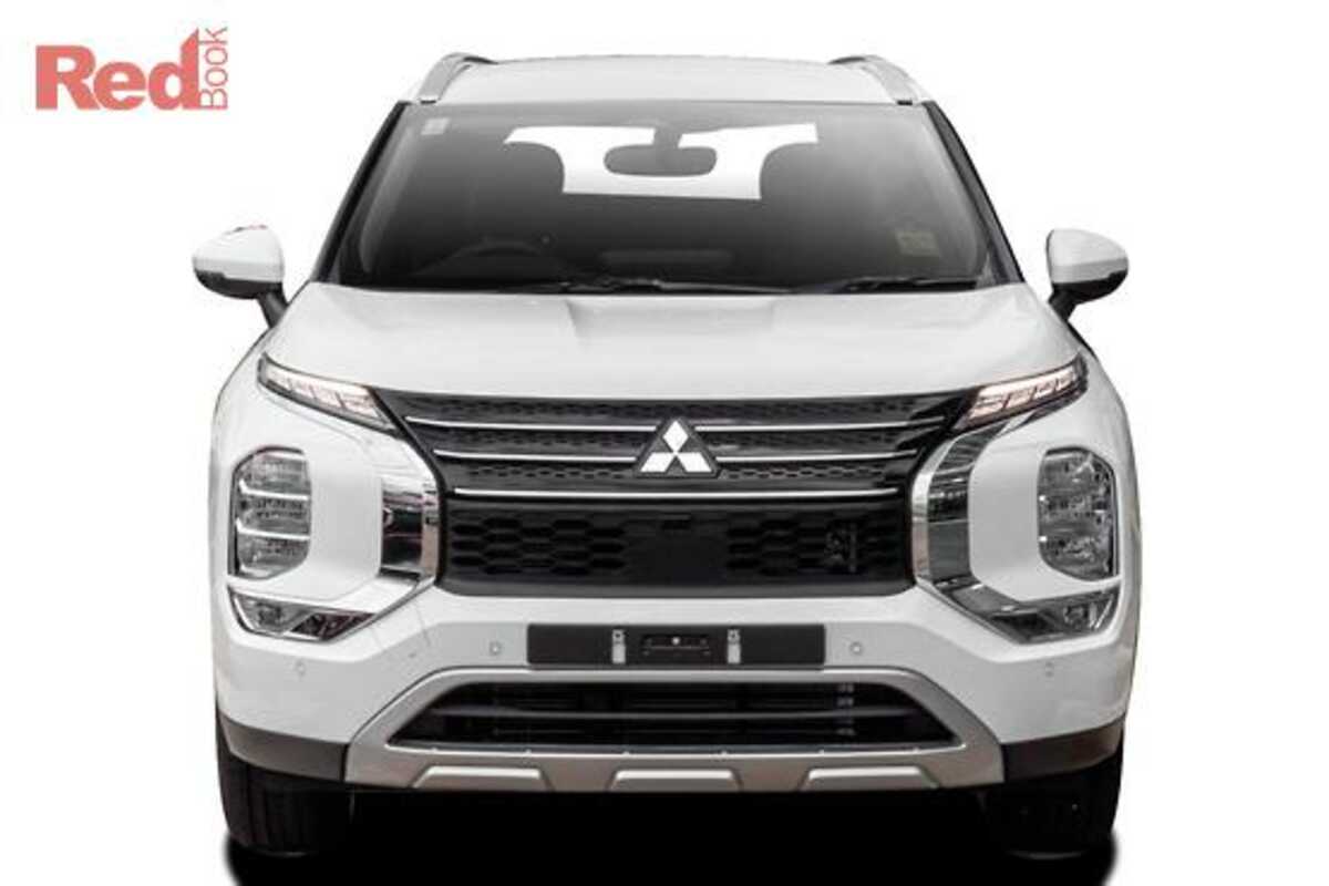 2023 Mitsubishi Outlander LS ZM