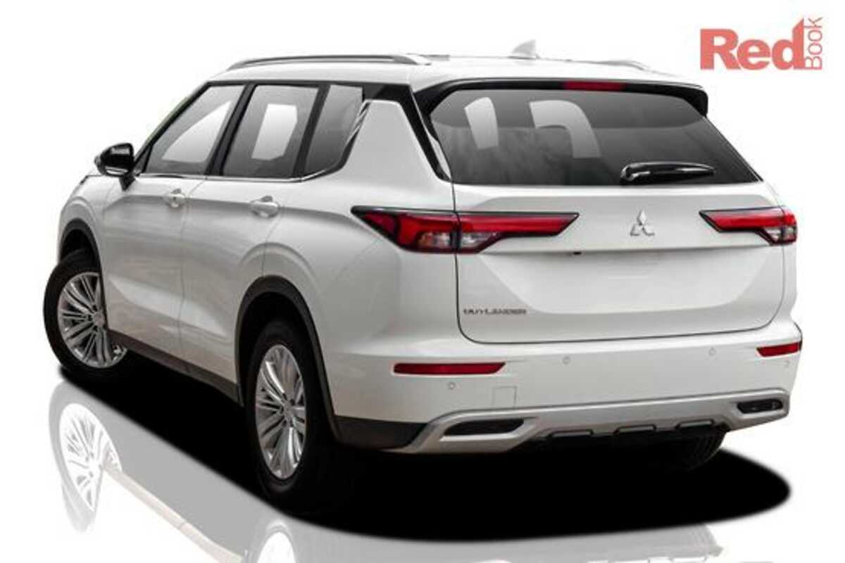 2023 Mitsubishi Outlander LS ZM