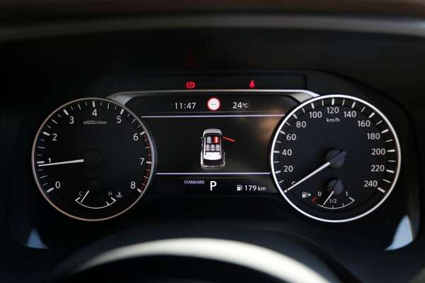 2023 Nissan X-TRAIL ST-L T33
