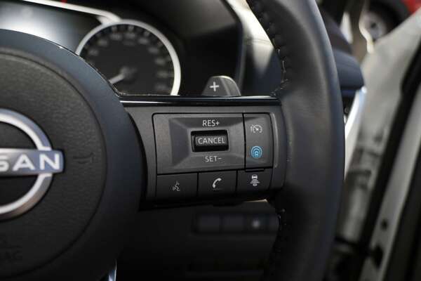 2023 Nissan X-TRAIL ST-L T33