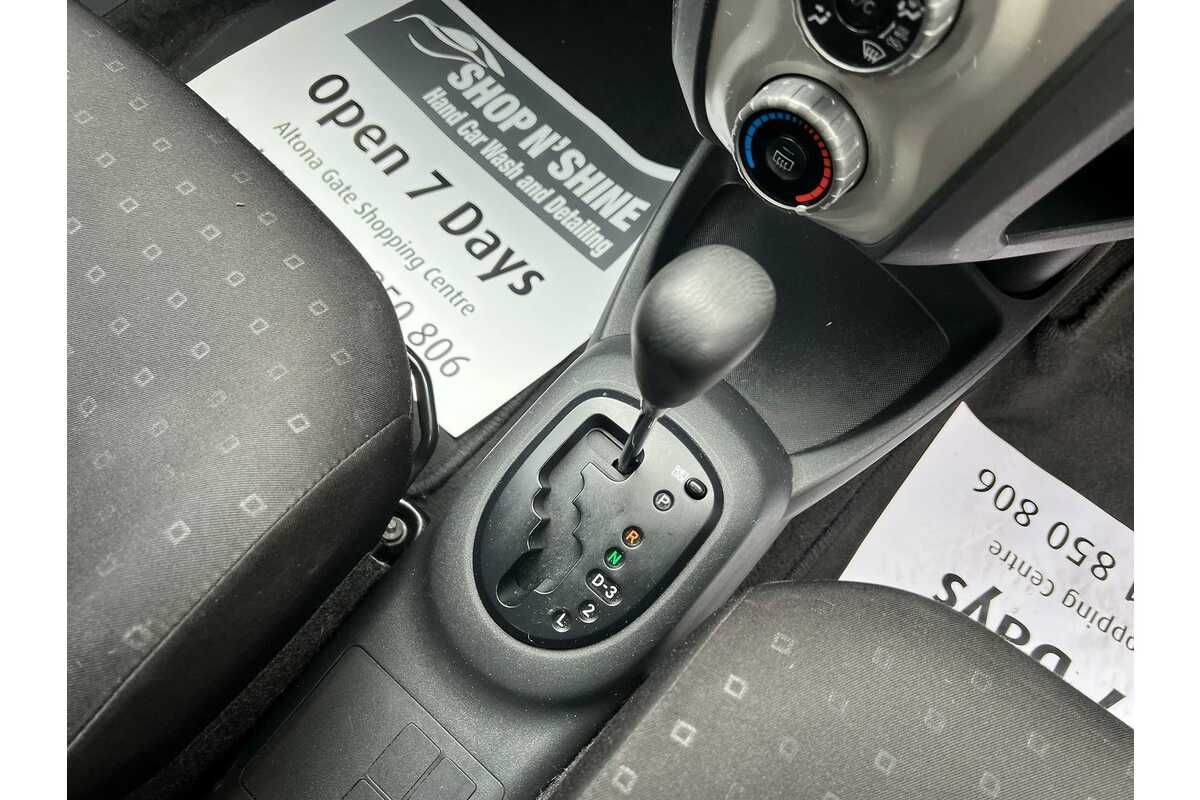 2007 Toyota Yaris YR NCP90R