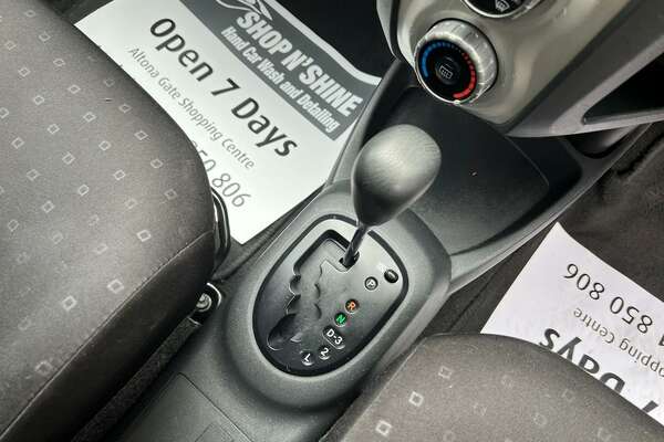 2007 Toyota Yaris YR NCP90R