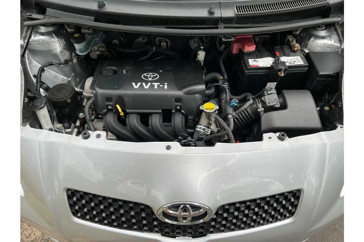 2007 Toyota Yaris YR NCP90R