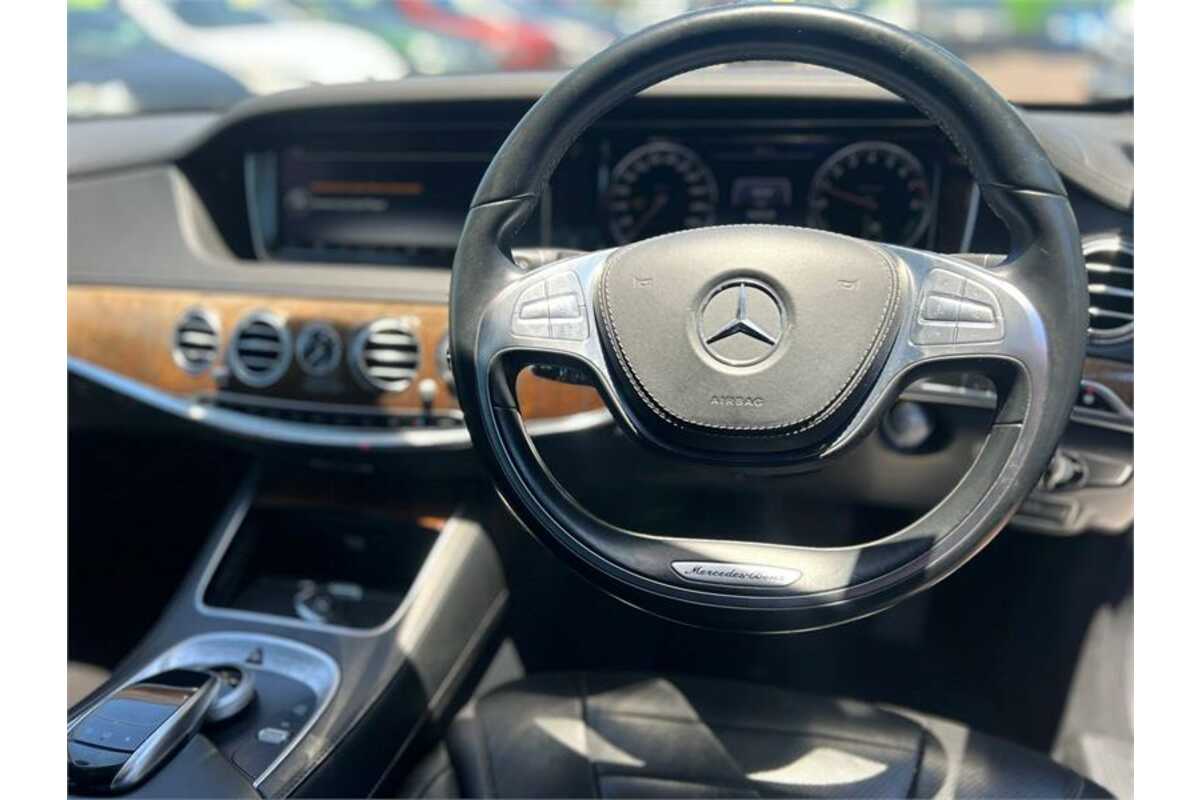 2014 Mercedes-Benz S400 (HYBRID) W222
