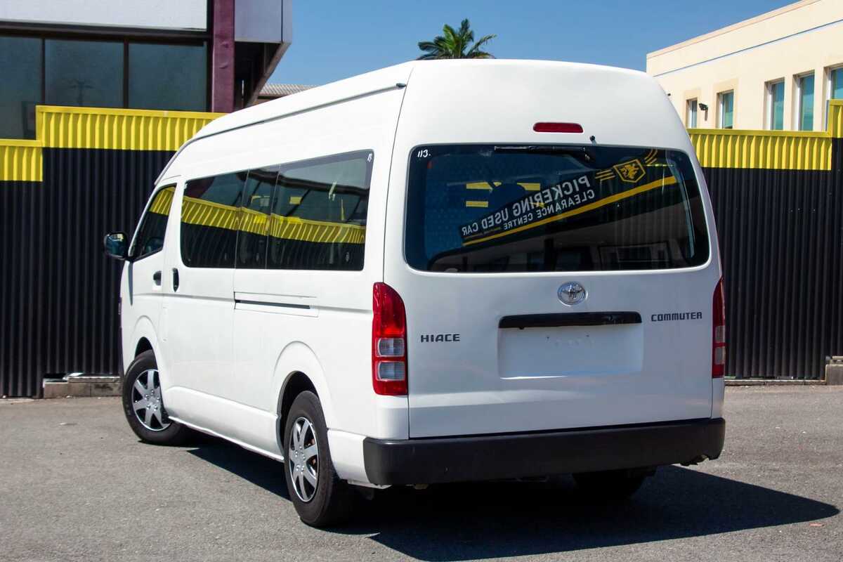 2017 Toyota Hiace Commuter TRH223R