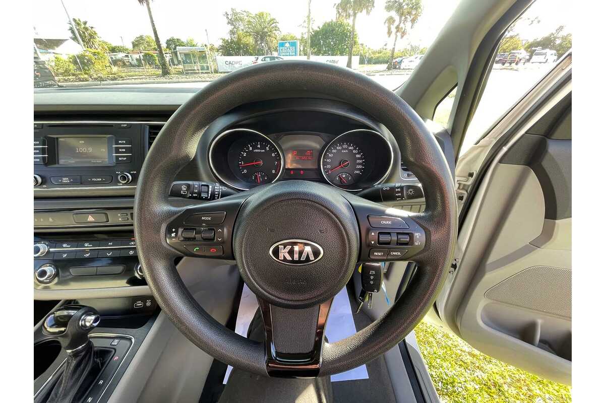 2015 Kia Carnival S YP