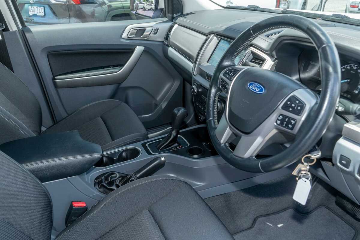 2017 Ford Everest Trend UA