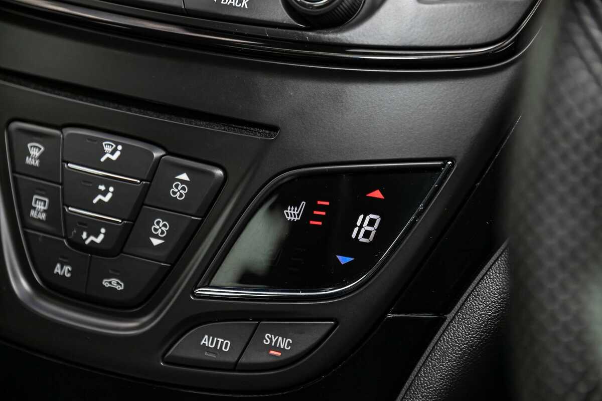 2015 Holden Insignia VXR GA