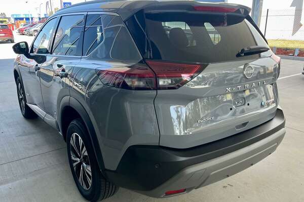 2023 Nissan X-TRAIL ST-L e-POWER T33