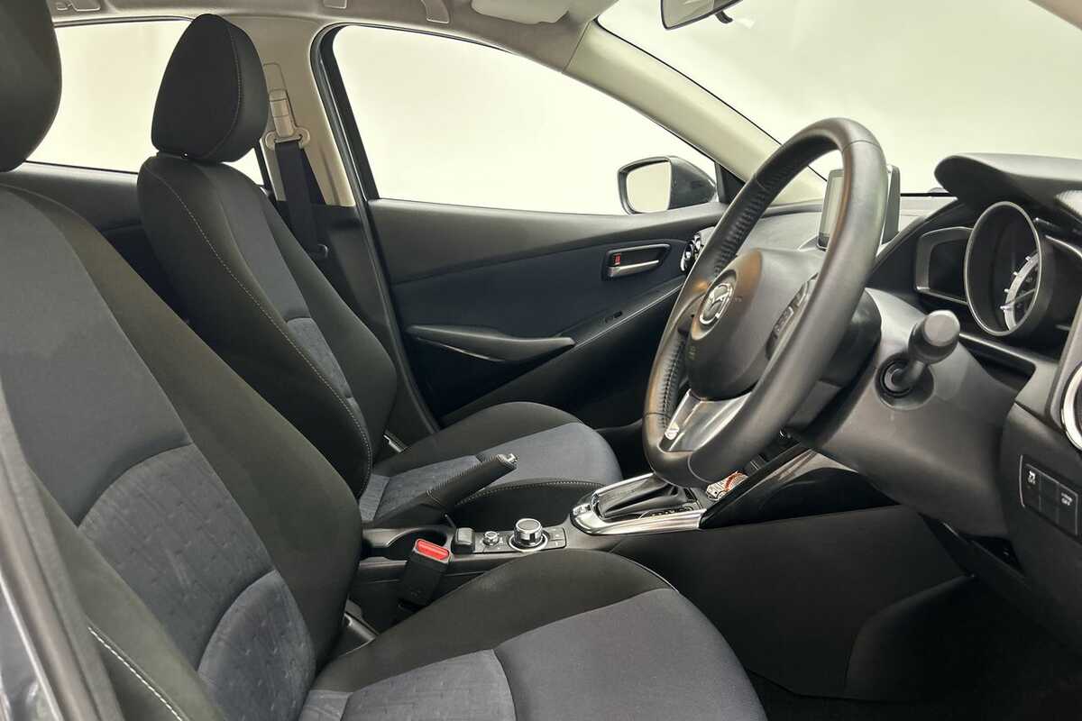 2016 Mazda 2 Maxx DJ Series