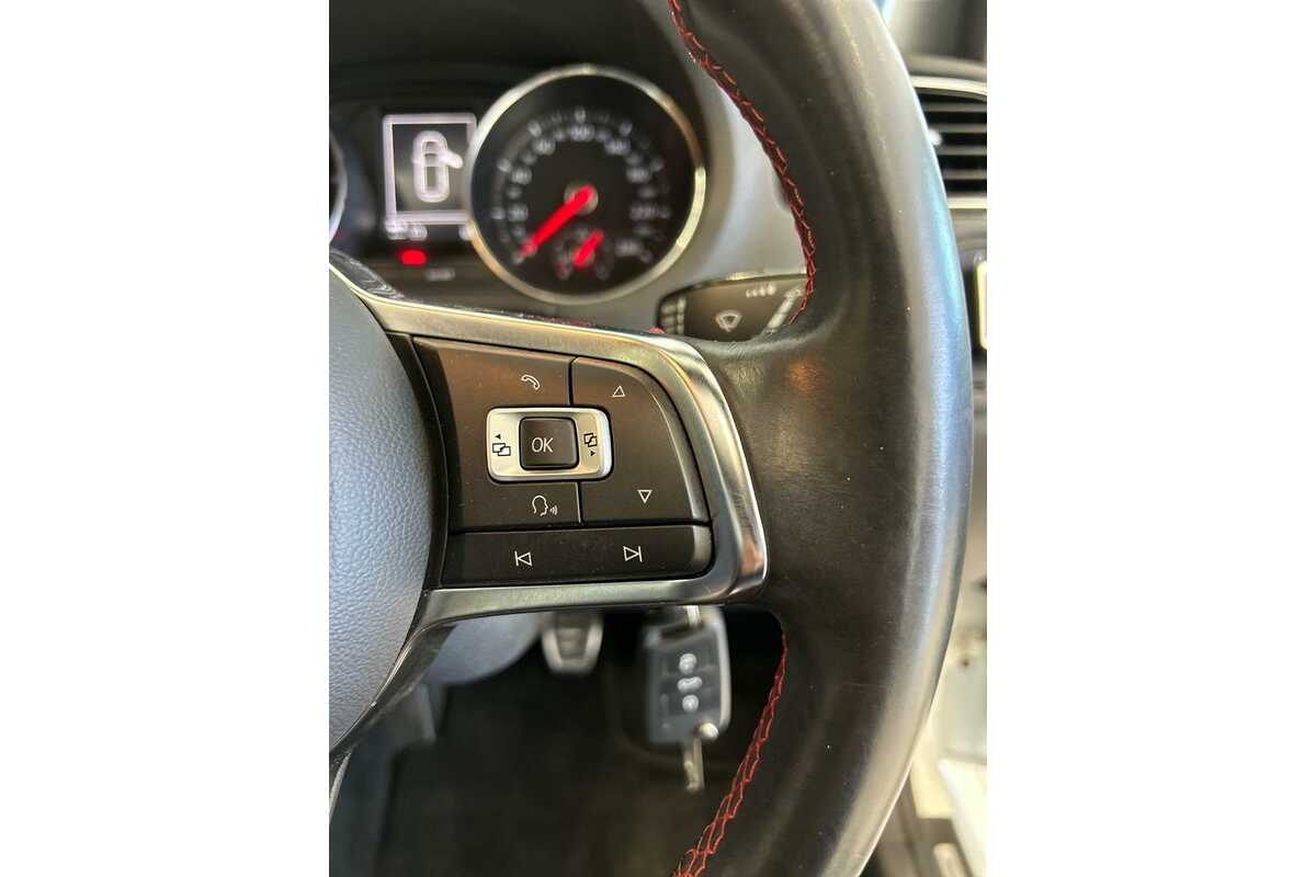 2016 Volkswagen Polo GTI 6R