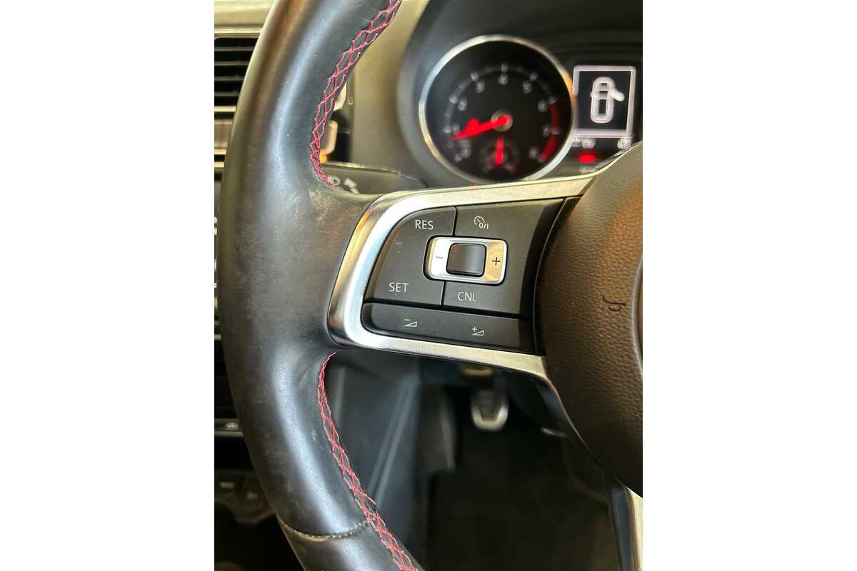 2016 Volkswagen Polo GTI 6R
