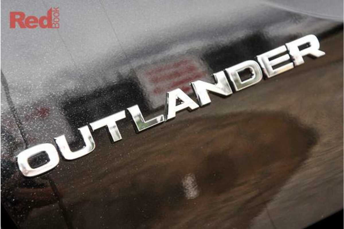 2023 Mitsubishi Outlander Aspire ZM