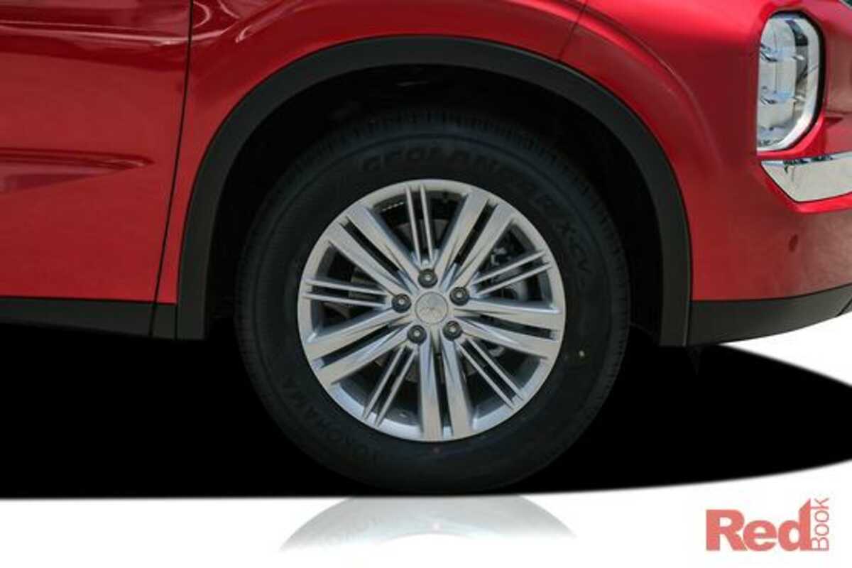 2023 Mitsubishi Outlander ES ZM