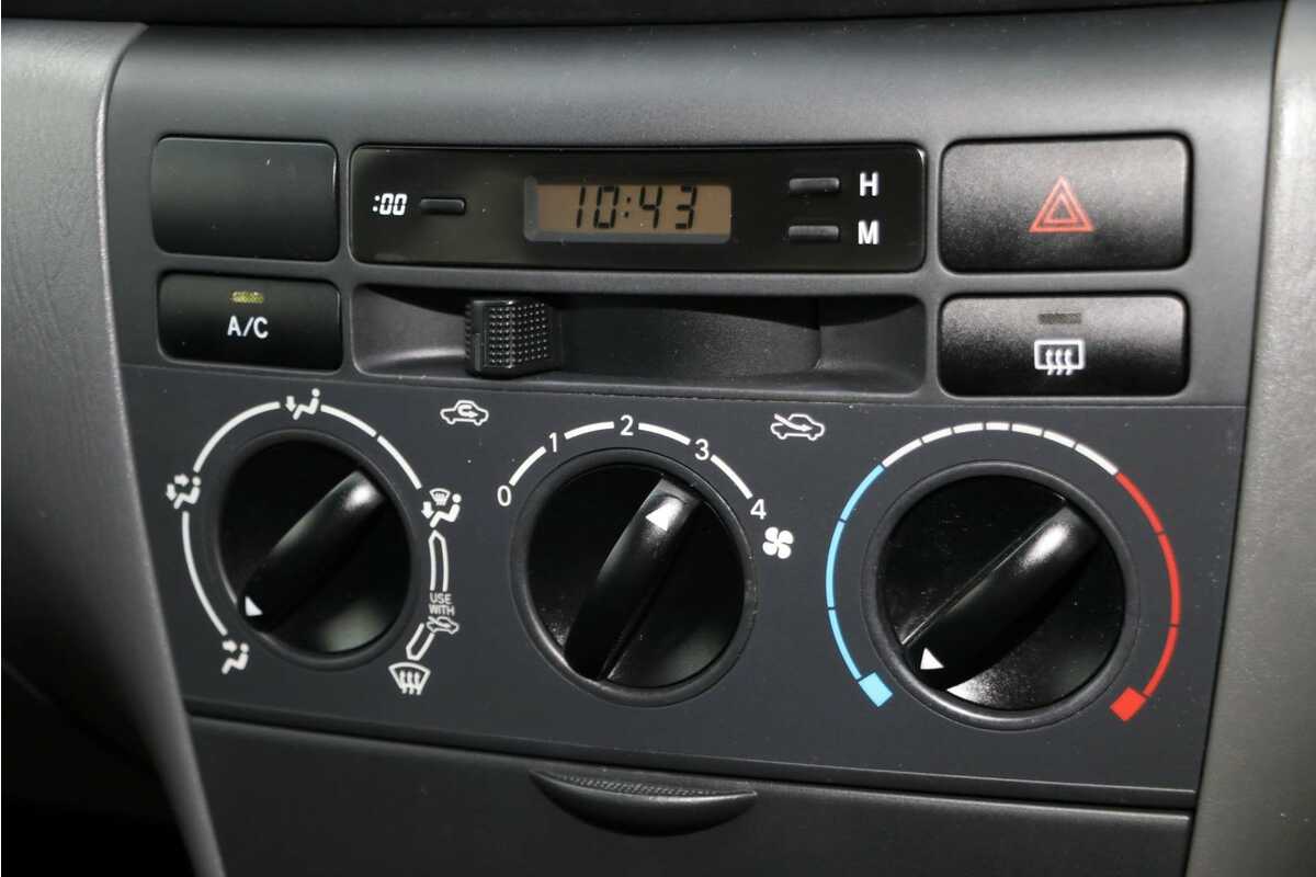 2005 Toyota Corolla Ascent ZZE122R